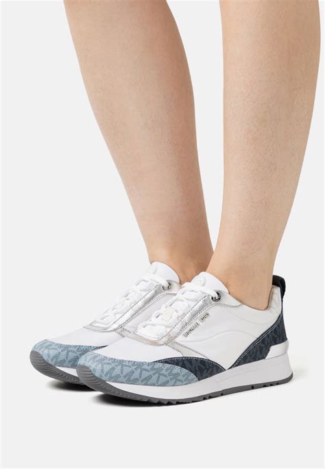 michael kors allie trainer blauw|Michael Kors allie stride trainer.